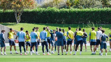 El Almería vuelve al trabajo.