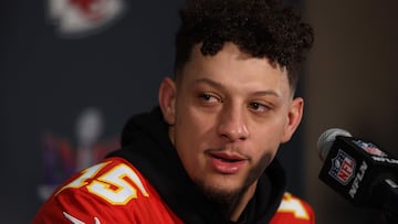 La estrella de los Kansas City Chiefs, Patrick Mahomes, firmó el contrato más grande de la historia de la NFL. Descubre su patrimonio.