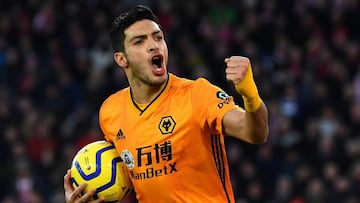 The Mexican striker was happy with his 23rd goal in the Premier League with the Wolves but wants to make history with his current team.