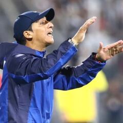 ‘Chicho’ Salas: “Cueva es importante, espero recuperarlo”