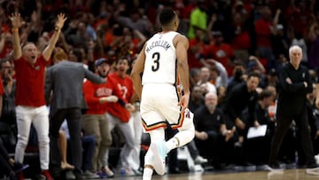 Los Spurs fueron peores, reaccionaron tarde y se quedaron sin recursos. Popovich firma su peor temporada desde su año debut. Los Pelicans se citan con los Clippers.