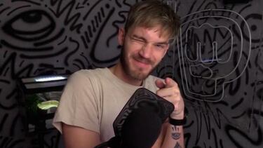 PewDiePie trollea a todo el mundo y cierra su canal... secundario
