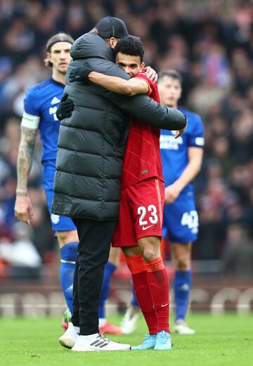 El extremo colombiano disputó 32 minutos en la victoria 3-1 de Liverpool ante Cardiff City por la FA Cup. El guajiro realizó una asistencia.