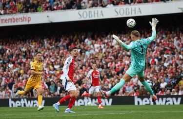 Tras un gran servicio de Bukayo Saka, el alemán quedó mano a mano ante el guardameta de los Seagulls para marcar el primer tanto del partido. 

EFE/EPA/ANDY RAIN 