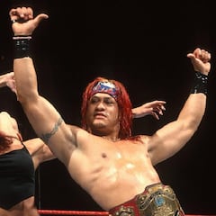 Fundó los Perros del Mal, fue el primer campeón mexicano en WWE y lo olvidaron