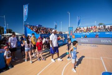 La Coruña disfrutó con todo el esplendor de la NBA Zone