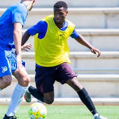 El filial recibe con los brazos abiertos a Ansu Fati