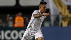 Christian Cueva, muy cerca de salir del Santos
