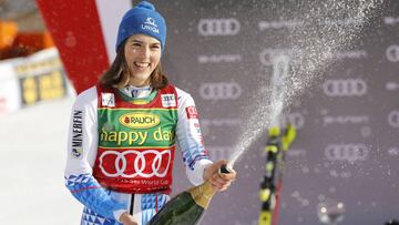 Doblete de Vlhova en Kranjska Gora: triunfo y liderato