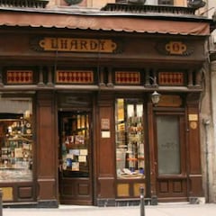 Lhardy, el mítico restaurante que servirá la boda de Almeida y Urquijo: ¿cuánto cuesta y qué se come?