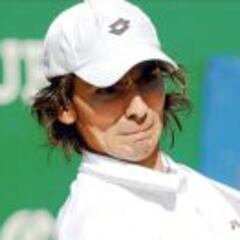 Sin jugar, Peralta avanzó a semifinales en Mendoza