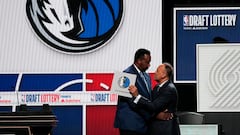 La historia sonríe a los Mavericks