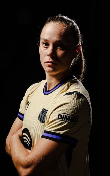 El Barcelona presenta su segunda equipación con homenaje a Kobe Bryant