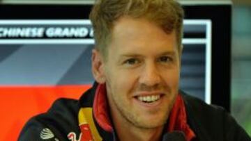 Vettel celebra la mejoría de Schumi: 'Un pequeño milagro'
