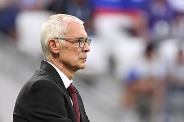 Hector Raul Cuper entrenador de la selección de Egipto.