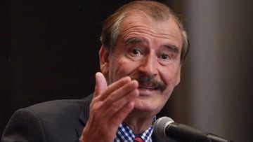 Defensa del INE: Vicente Fox pide cantar en coro canción de Shakira y Bizarrap