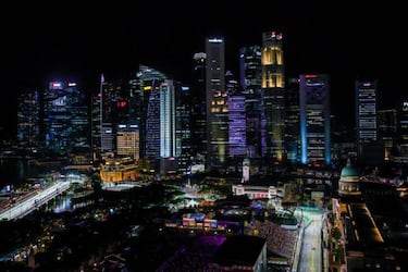 “Es más barato tener un Rólex”: Singapur está cobrando miles de dólares a conductores que quieren comprarse su propio auto 
