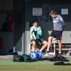 Pellegrini y el futuro: "Tener
fuera a Fekir y Canales a la vez..."