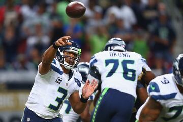 El QB campeón de la NFL en 2014 con Seattle Seahawks compaginó el beisbol y el fútbol americano en el instituto y la universidad y alguna vez ha coqueteado con jugar en la MLB. 