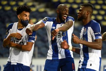 Matheus Uribe y Luis Díaz consiguieron con el Porto el título de la Primeira Liga al vencer 2-0 al Sporting de Lisboa. Los dirigidos por Sergio Conceicao pudieron celebrar faltando dos jornadas por disputarse. 