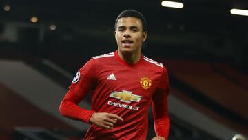 Manchester United tie down Mason Greenwood to new deal