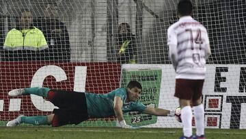 La furia de Carrizo: "Polic lo hizo de nuevo; que lo disfrute"