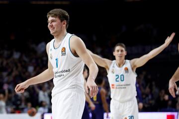 Uno de los momentos m¨¢s recordados del esloveno durante su etapa en el Real Madrid fue el triple anotado desde el centro del campo al Bar?a Lassa.