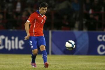 Eugenio Mena sigue en Brasil, pero cambi&oacute; al Santos por el Cruzeiro.