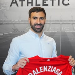 Balenziaga: "Quiero aportar en el terreno del juego, no sólo en el vestuario"