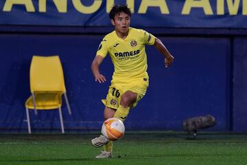 En la temporada 19/20 fichó por el Real Madrid procedente del FC Tokyo y tras estar cedido en el Mallorca el japonés se ha marchado esta temporada cedido al 'Submarino amarillo'. 