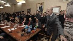 Del Nido echa a Míchel y firma a Emery hasta junio de 2014