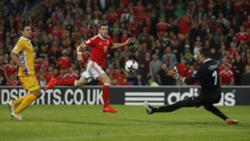 Gareth Bale anotó el gol 3-0 para Gales frente a Moldavia