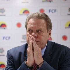 Jesurún defiende a sus árbitros: Son mejores que muchos otros