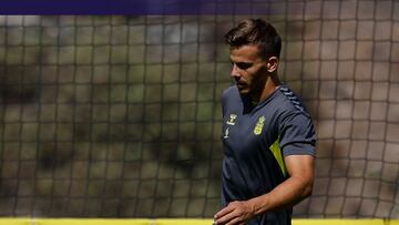 Eric Curbelo se suma a la lista de bajas