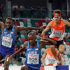 Europa da el primer golpe