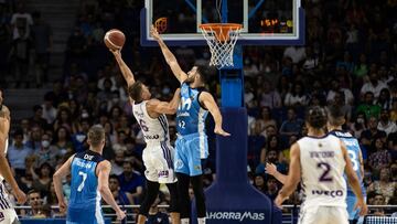 El Movistar Estudiantes acaricia la Final Four por el ascenso