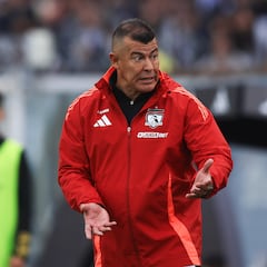 Jorge Almirón ya tiene nuevo club tras su salida de Colo Colo: dirigirá a un campeón del mundo