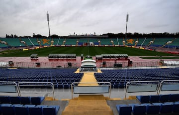 Es un estadio multiusos situado en Sofa, capital de Bulgaria. En l suele jugar la seleccin nacional y tiene una capacidad para 43.230 espectadores. 