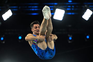 David Vega no se ha podido meter en la final de gimnasia trampolín, en lo que significaba el debut español en esta disciplina. Fue 14º con una rutina de 55,620.