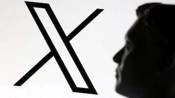 FILE PHOTO: A 3D-printed miniature model of Elon Musk and the X logo are seen in this illustration taken January 23, 2025. REUTERS/Dado Ruvic/Illustration/File Photo