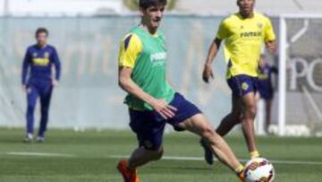 Gerard Moreno, en un entrenamiento con el Villarreal.