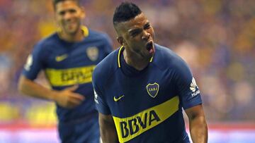 Fabra marca el gol que mantiene líder a Boca Juniors