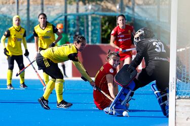 Las RedSticks aprueban con nota su primer examen con Garca Cuenca