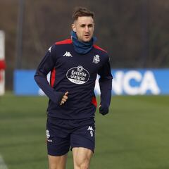 Barbero, único de los tocados del Depor que mejora