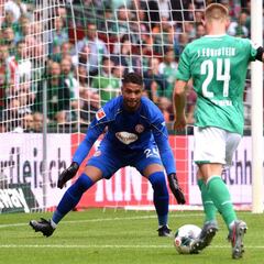 Zack Steffen expects to keep Düssledorf atop the stands