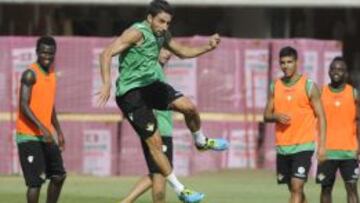 Rubén Castro, principal baja en la lista de Mel para el Bernabéu