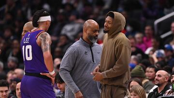 Dec 28, 2022; Washington, District of Columbia, USA;  Washington Wizards guard Bradley Beal  speaks with Phoenix Suns guard Damion Lee (10) during the second half at Capital One Arena. Mandatory Credit: Tommy Gilligan-USA TODAY Sports