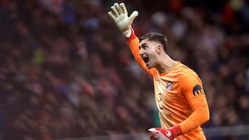 Musso irrumpe y hace historia