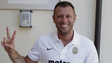 Cassano retires from football for the second time in a week