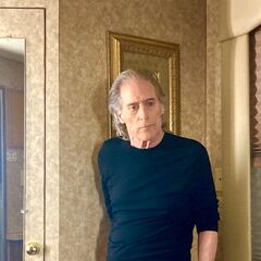 Richard Lewis responds to fans concerns about his health following diagnosis